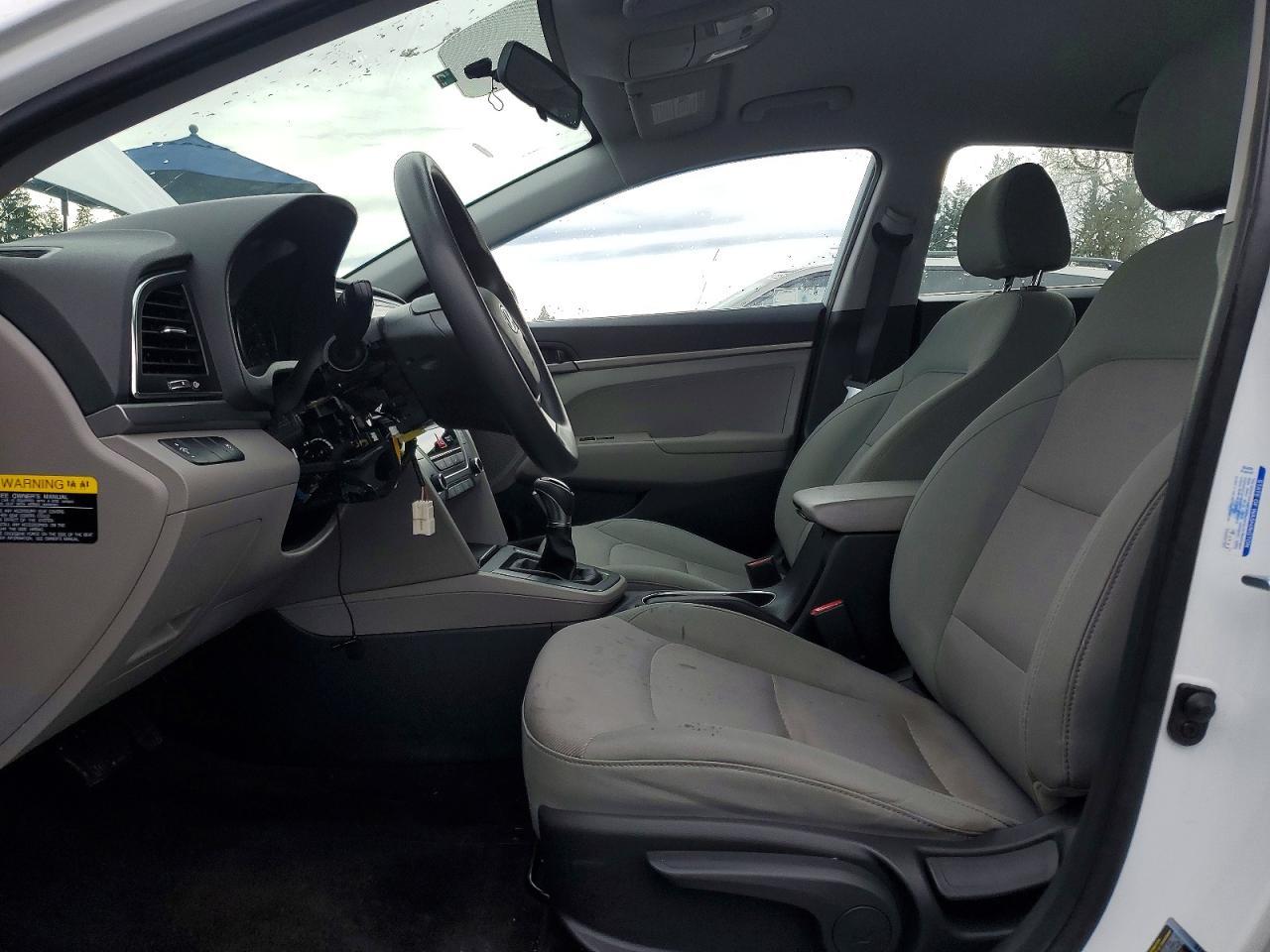 2017 Hyundai Elantra Se - Фото 7