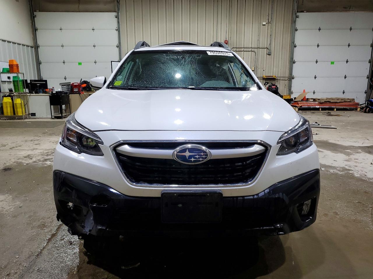 2022 Subaru Outback Premium - Image 5