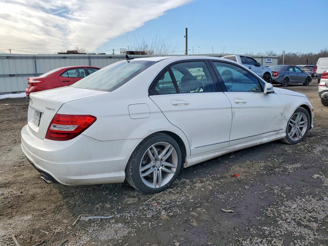 2014 Mercedes-Benz C 300 4Matic - Фото 3