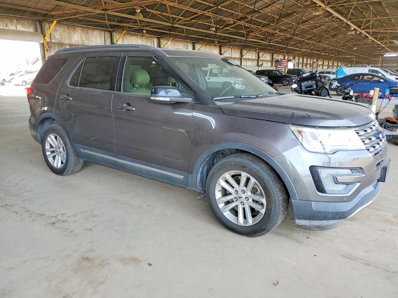 2016 Ford Explorer Xlt - Фото 4