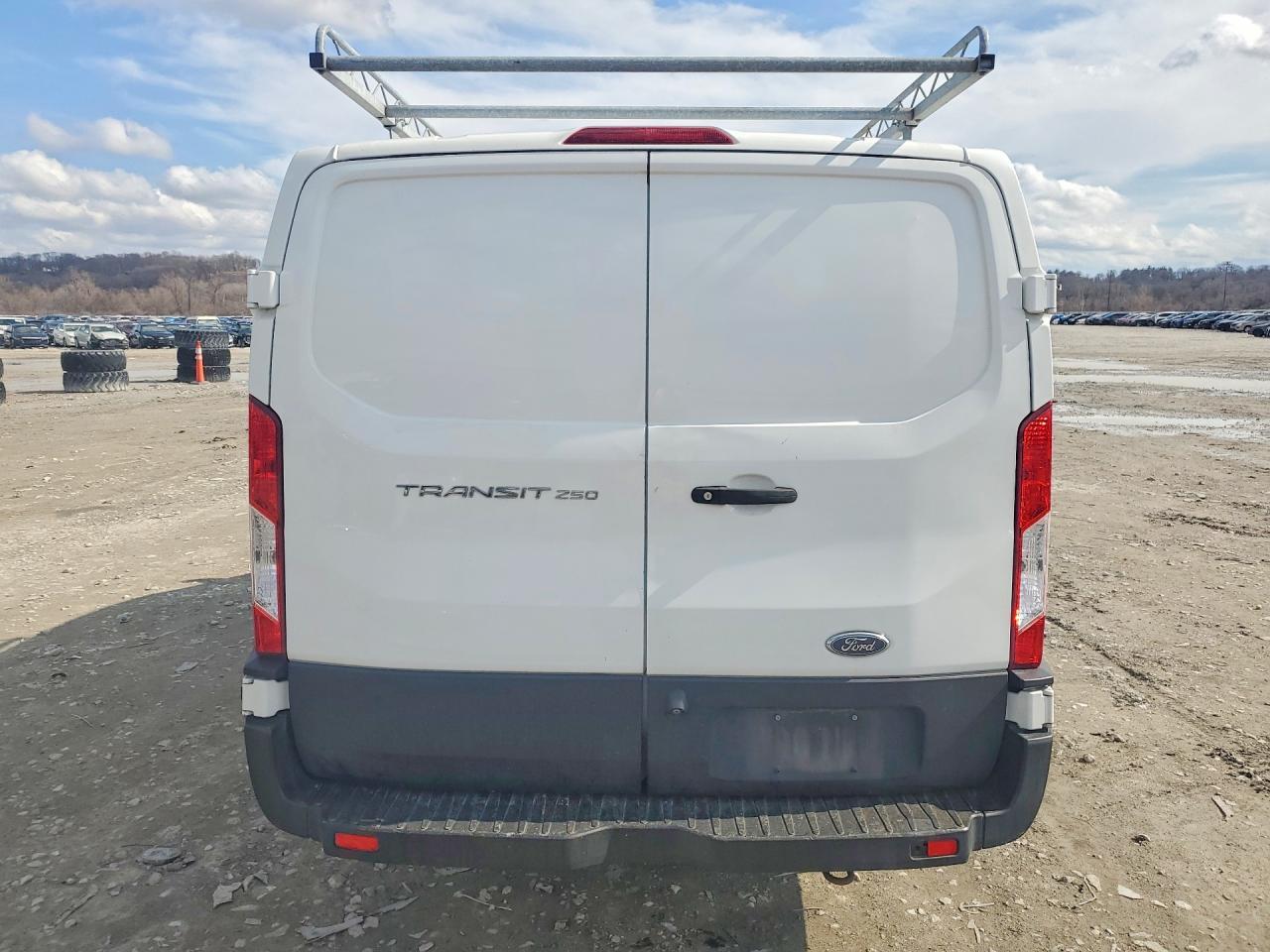 2019 Ford Transit T-250 - Фото 6
