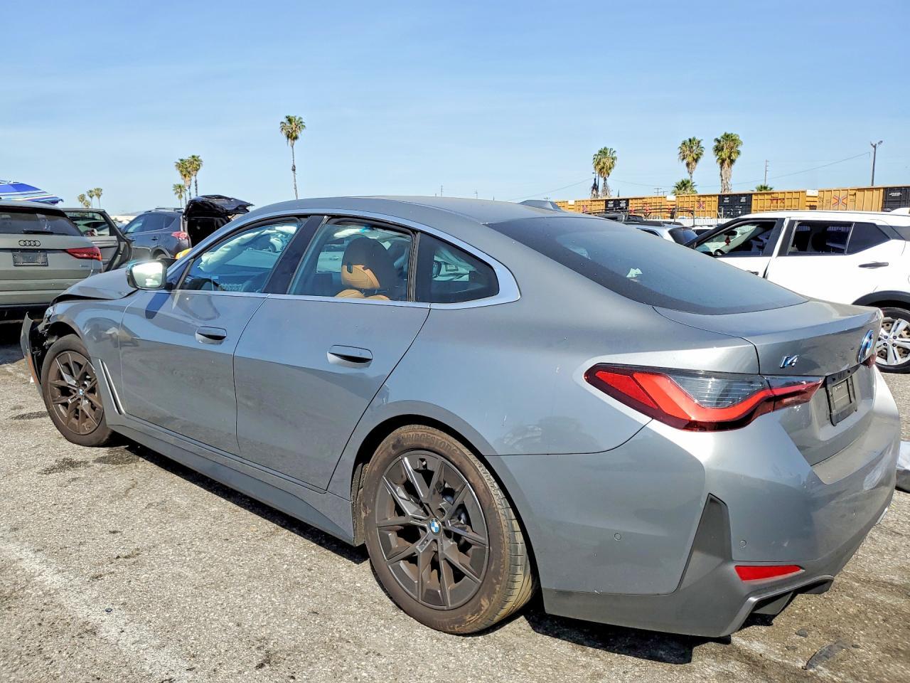 2025 BMW I4 Edrive 40 - Фото 2