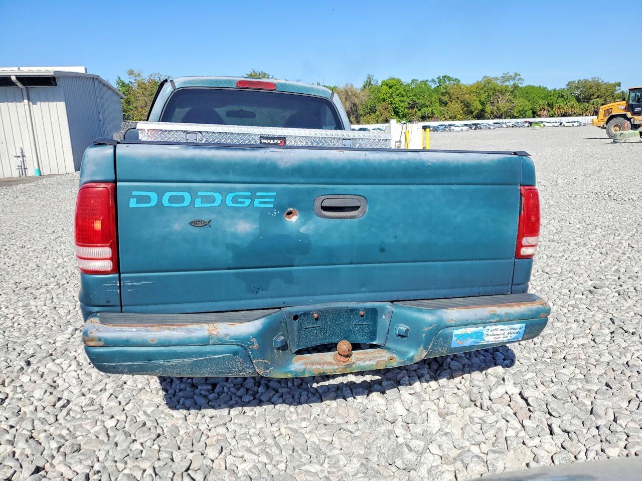 1997 Dodge Dakota - Image 6