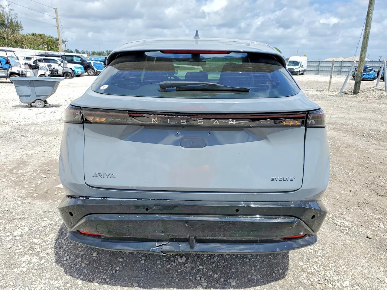 2024 Nissan Ariya Evolve+ - Фото 6
