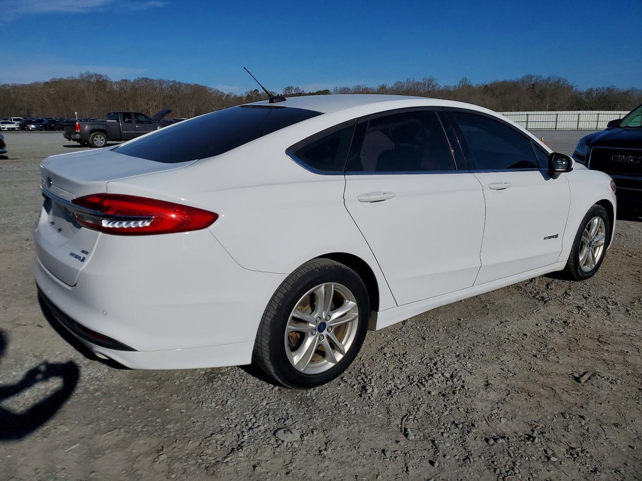 2018 Ford Fusion Se Hybrid - Image 3