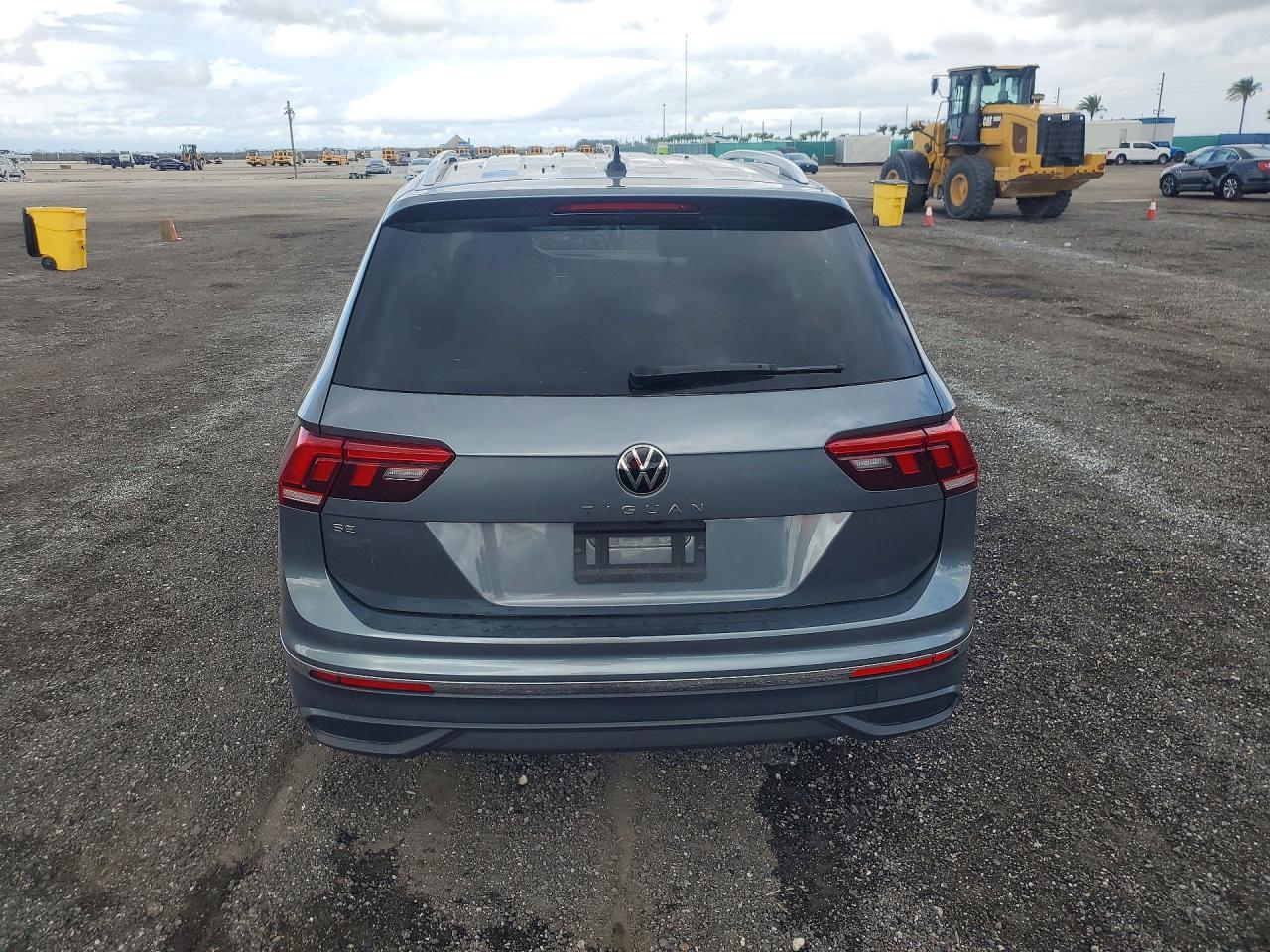 2024 Volkswagen Tiguan Se - Image 6