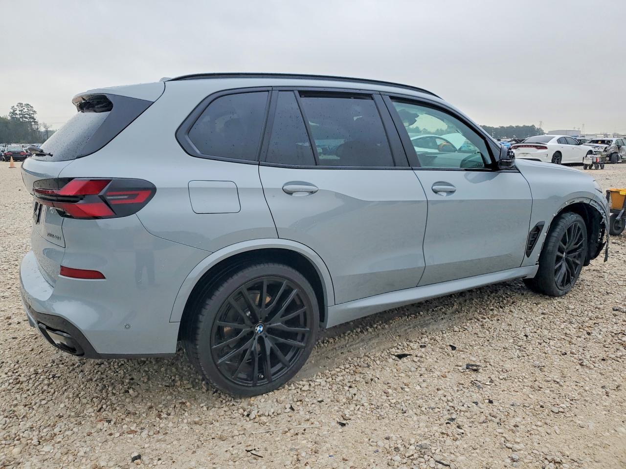 2024 BMW X5 xDrive40I - Фото 3