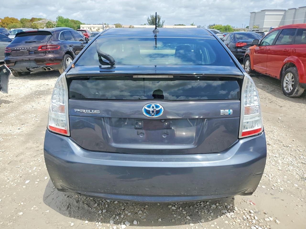2010 Toyota Prius Ii - Image 6