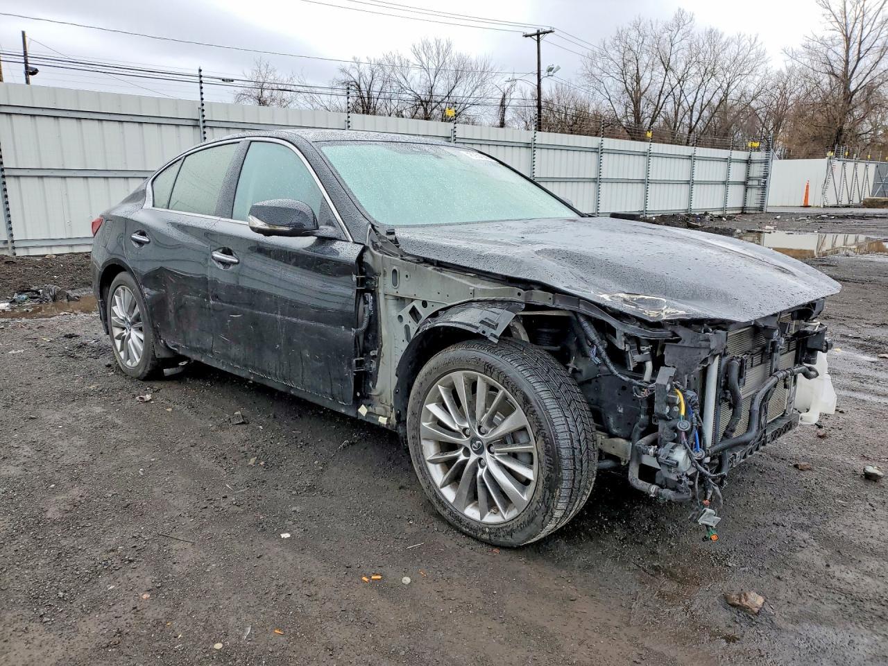 2018 Infiniti Q50 3.0T Luxe - Image 4