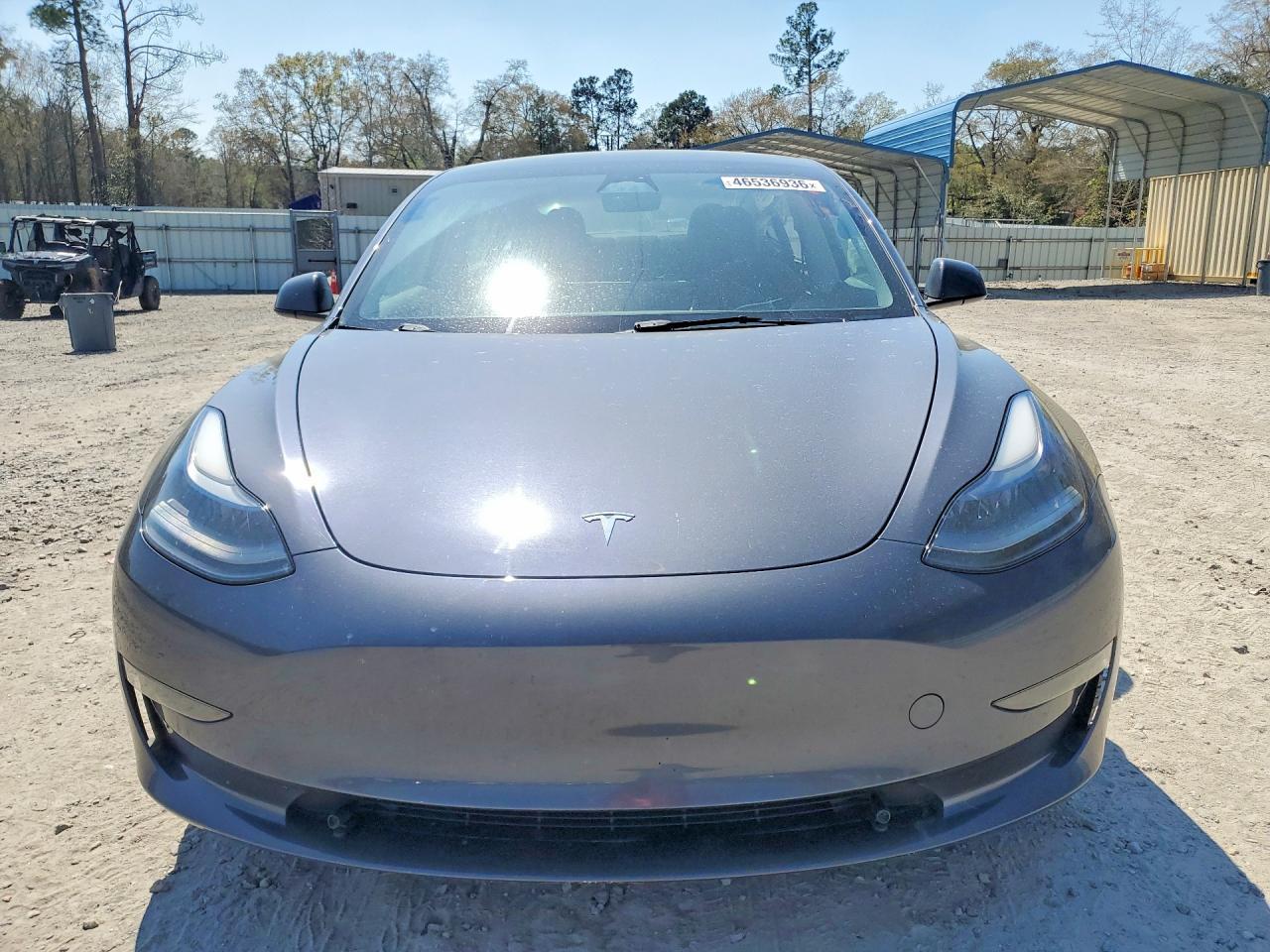 2023 Tesla Model 3 - Фото 5