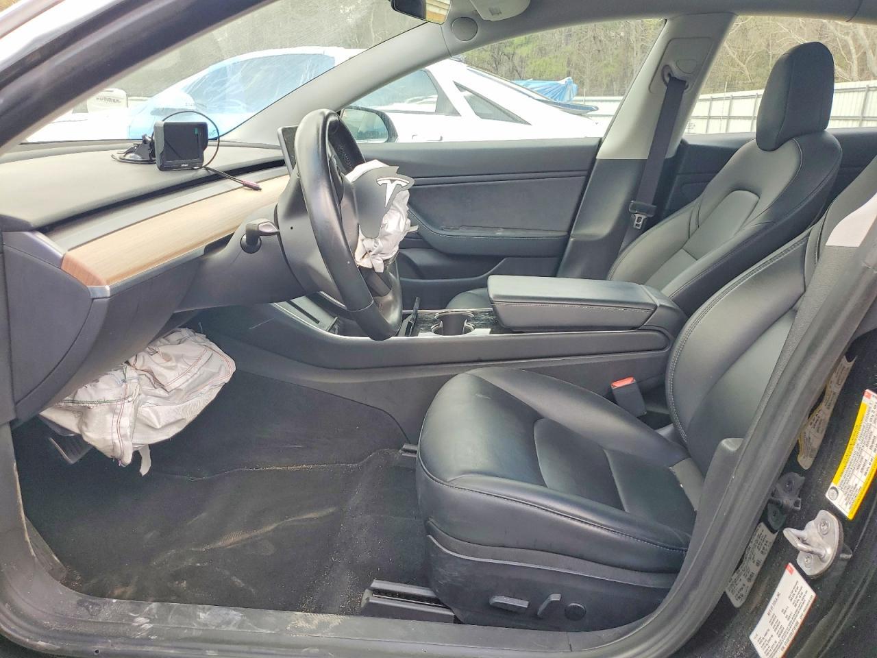 2018 Tesla Model 3 - Image 7