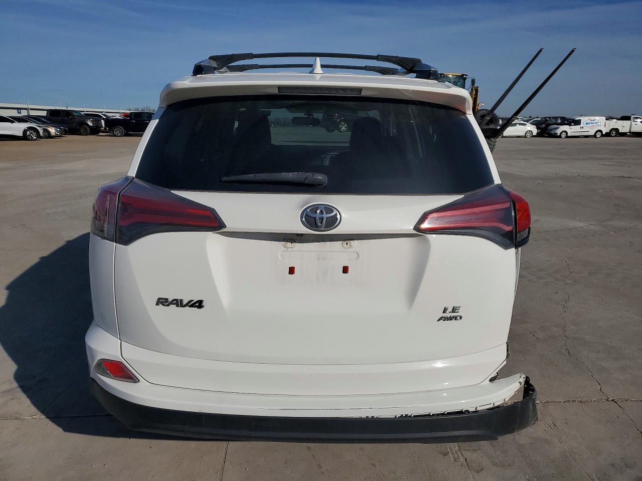 2016 Toyota Rav4 - Image 6