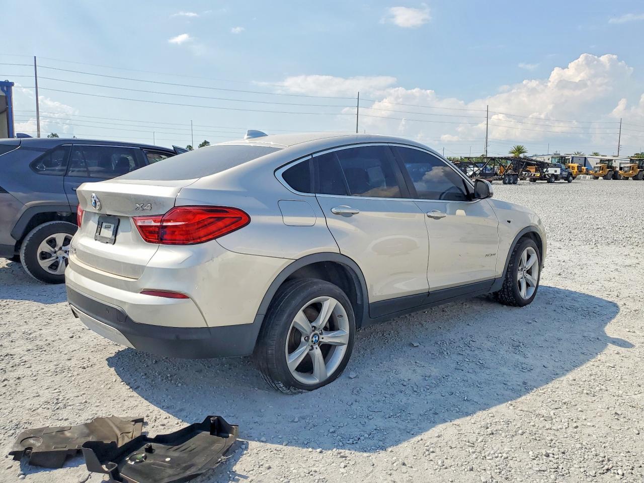 2015 BMW X4 xDrive28I - Image 3