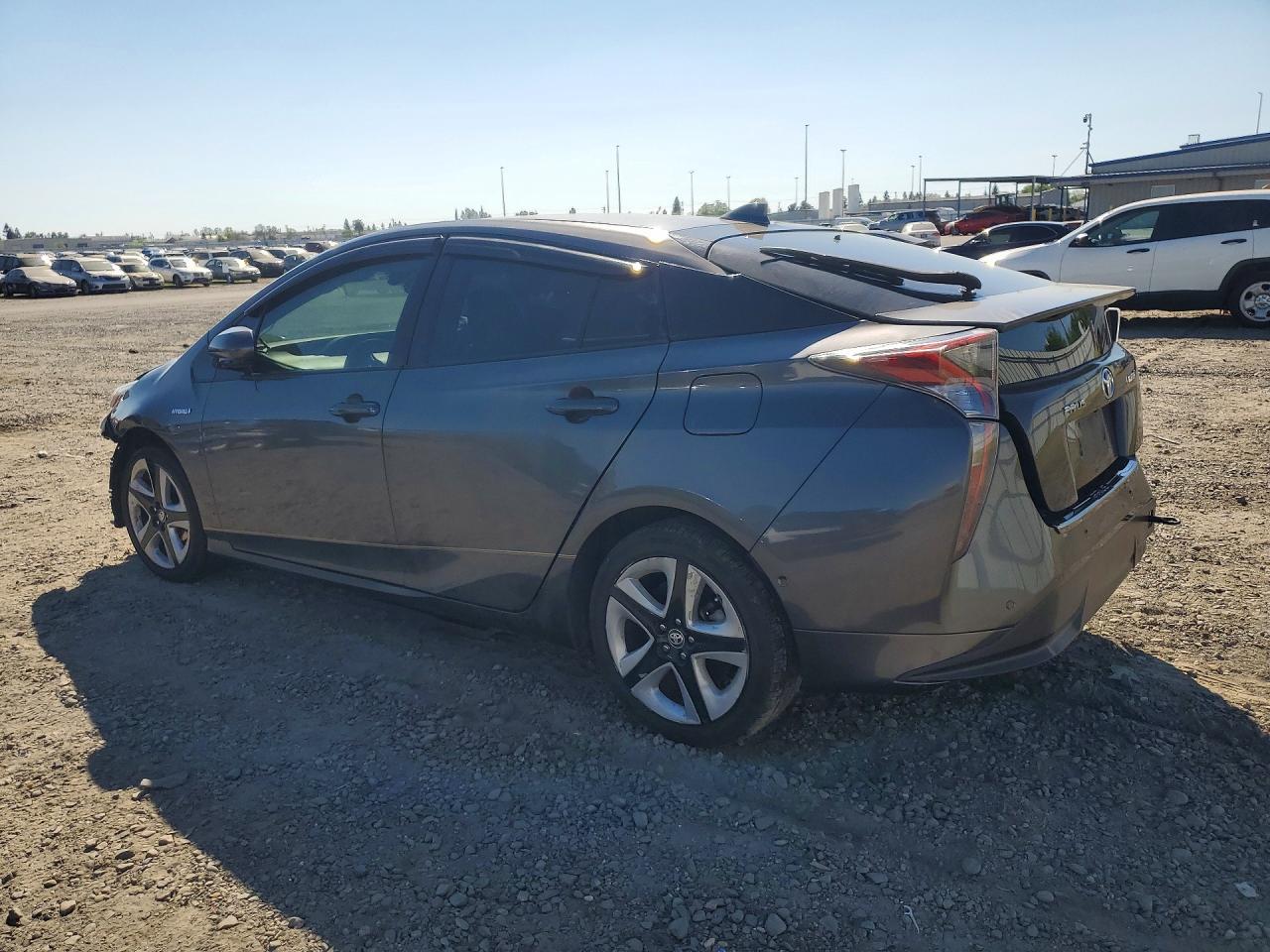 2018 Toyota Prius Three Touring - Image 2