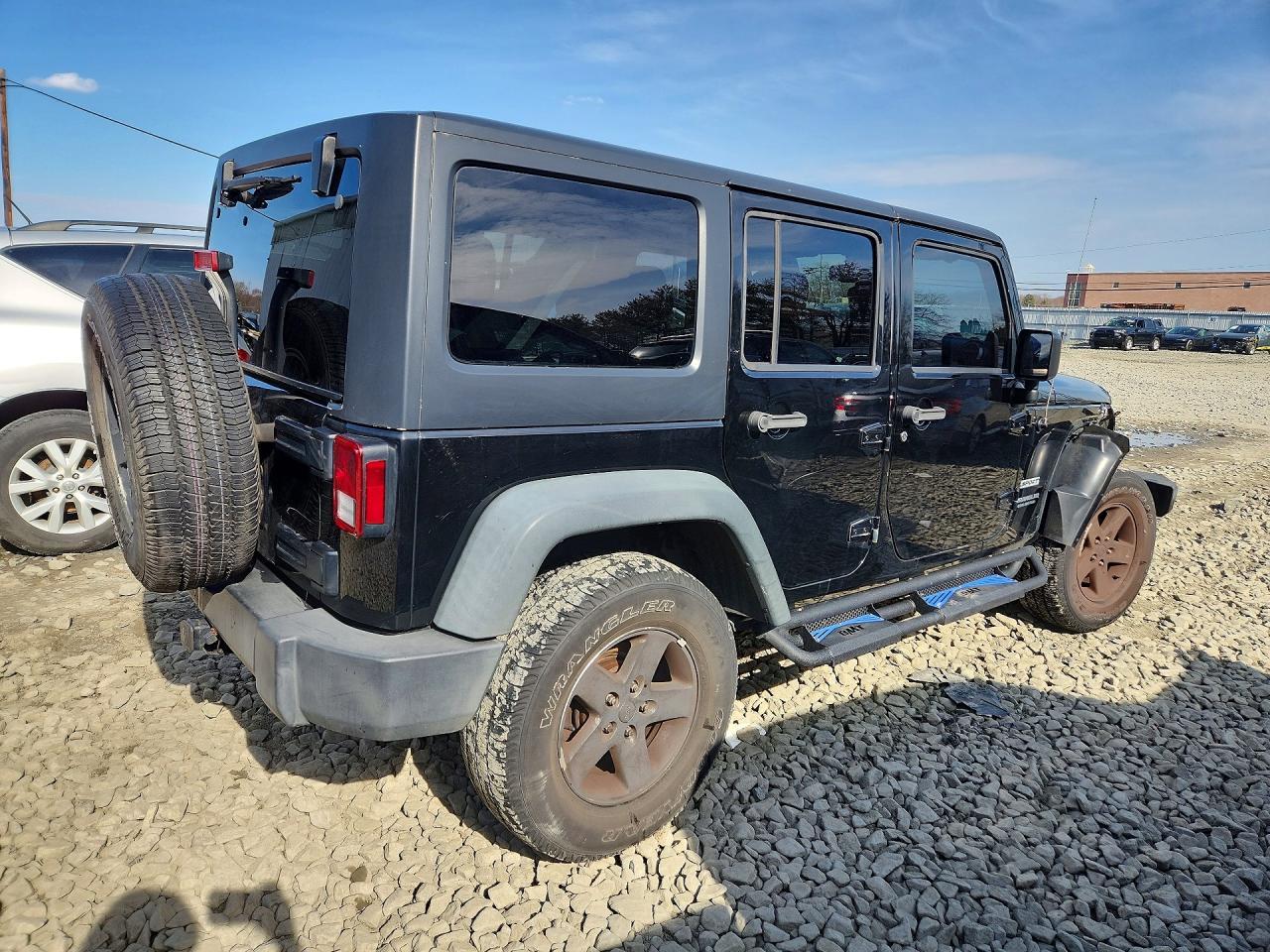 2014 Jeep Wrangler Unlimited Sport - Image 3