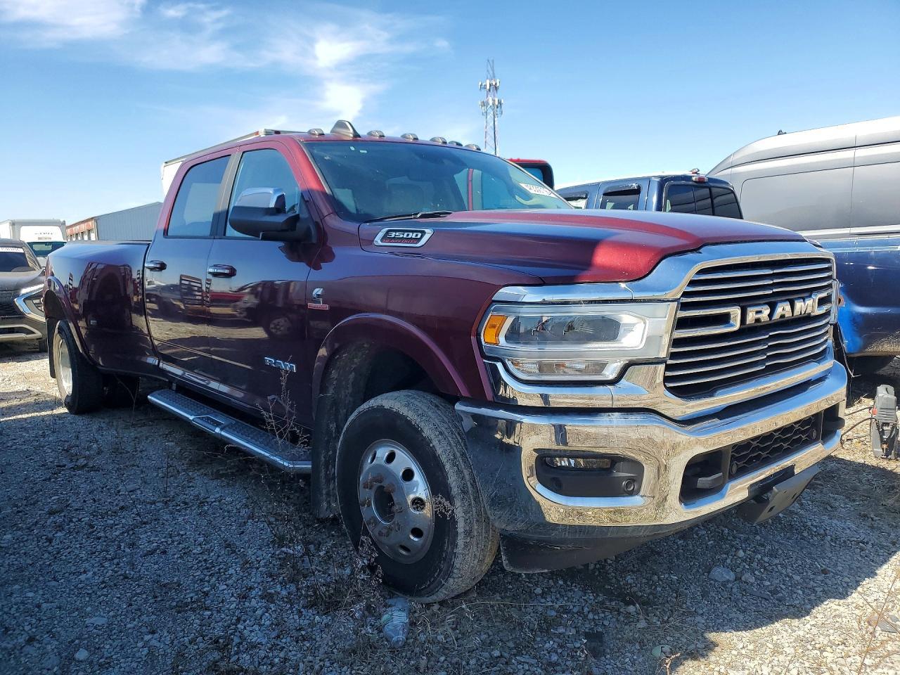 2019 Ram 3500 Laramie - Фото 4