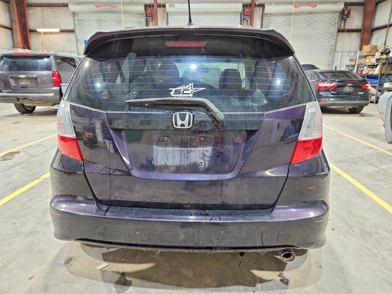 2013 Honda Fit Sport - Фото 6