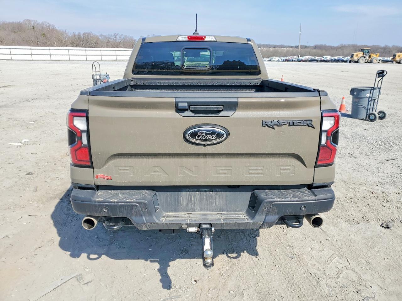 2025 Ford Ranger Raptor - Image 6