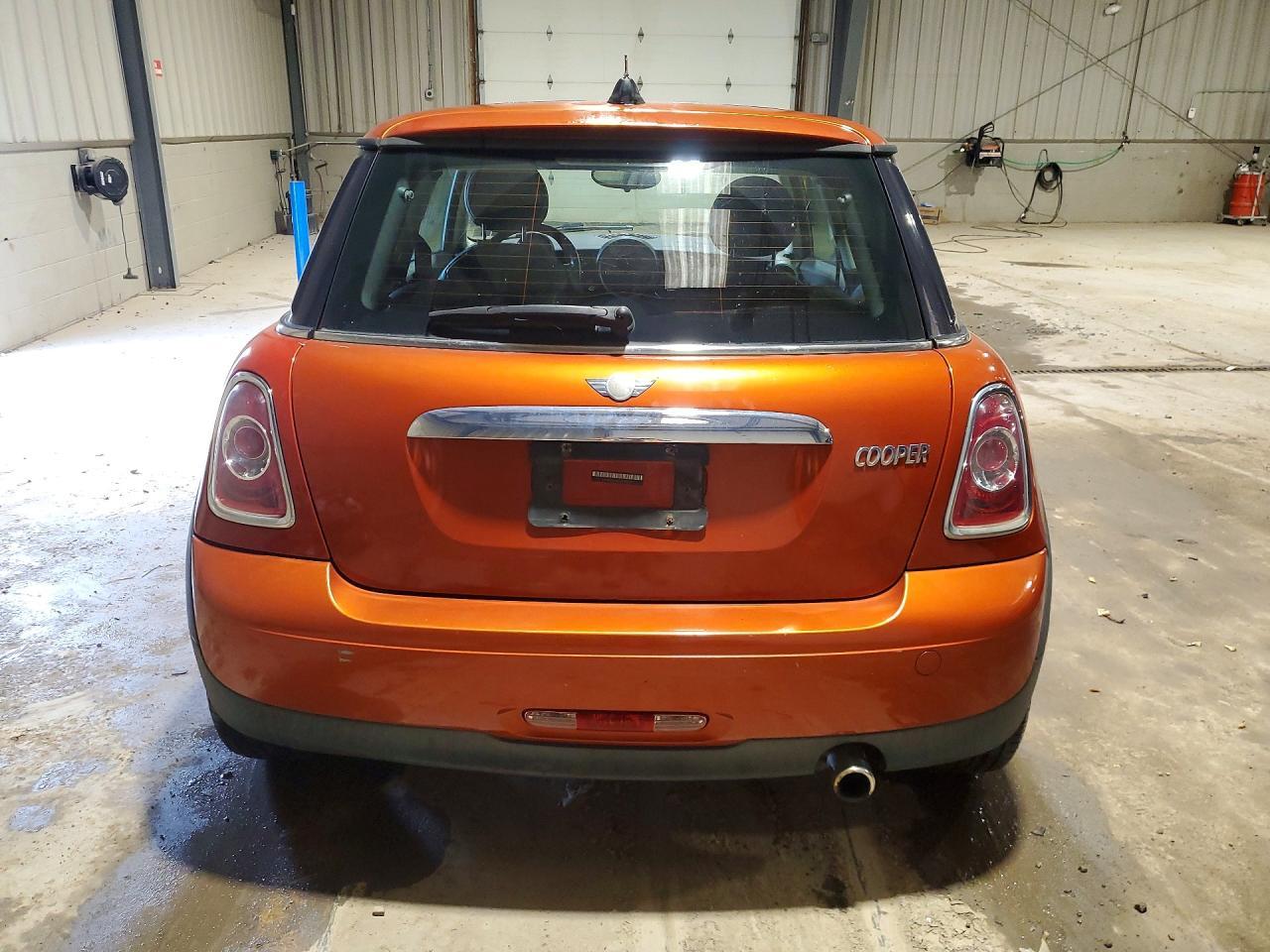 2011 Mini Cooper - Фото 6