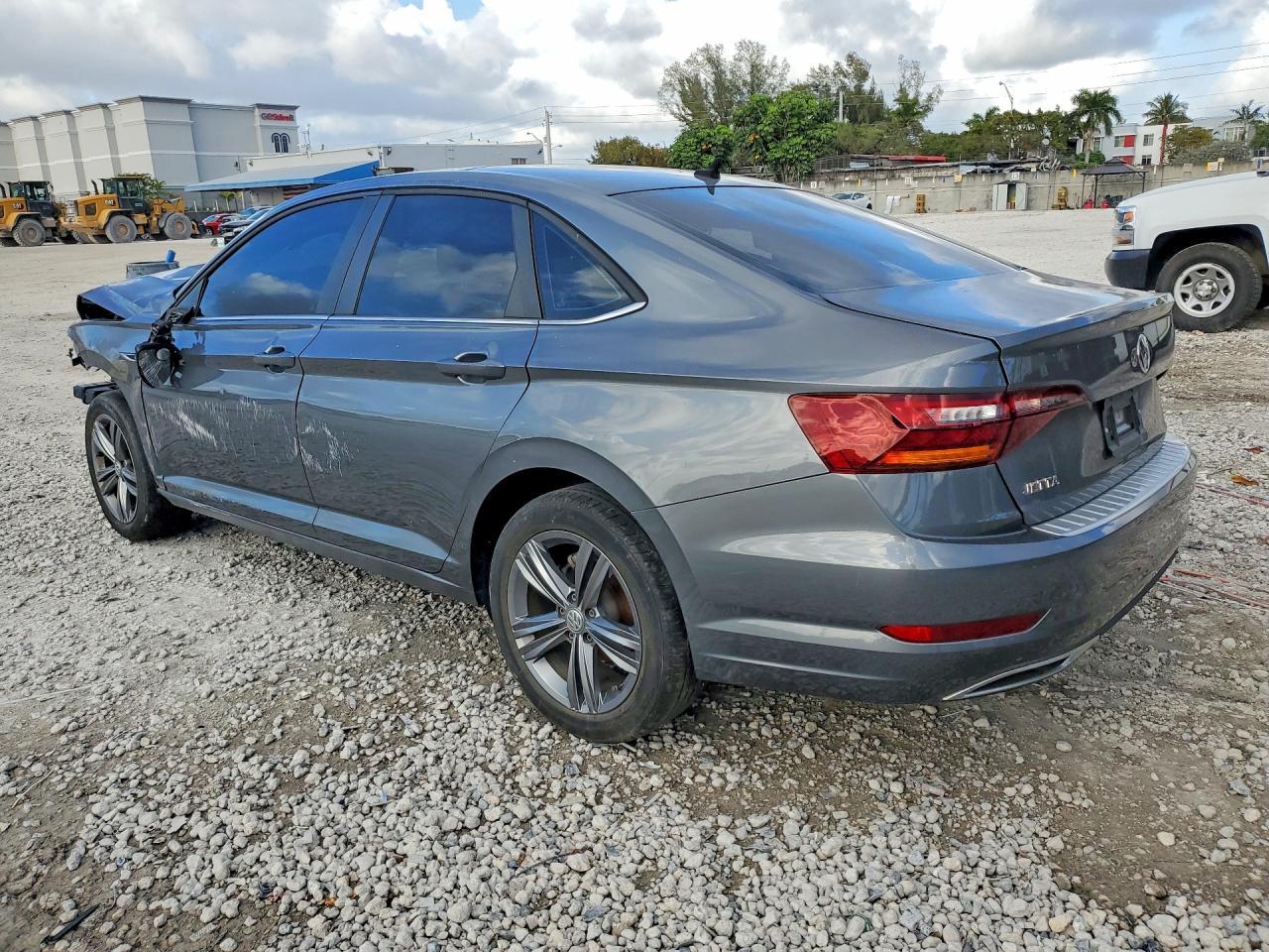 2019 Volkswagen Jetta S - Фото 2