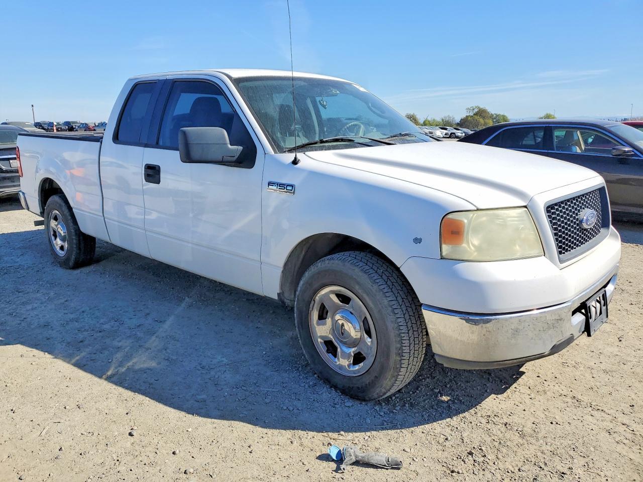 2006 Ford F150 - Image 4