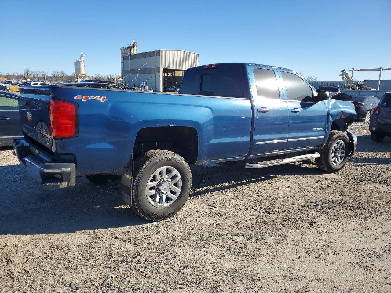 2015 Chevrolet Silverado K2500 Heavy Duty Ltz - Фото 3