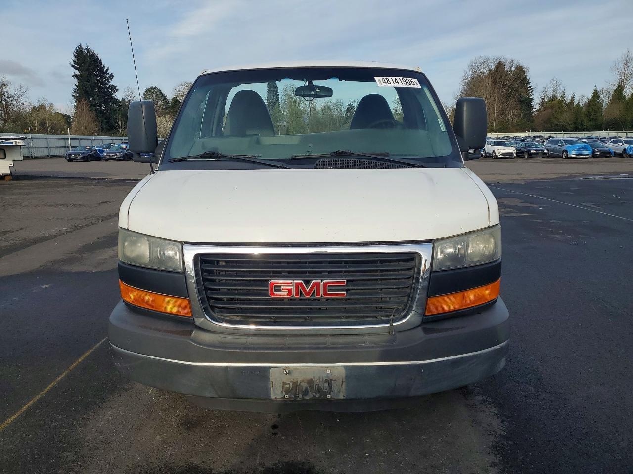 2015 GMC Savana Cut - Фото 5