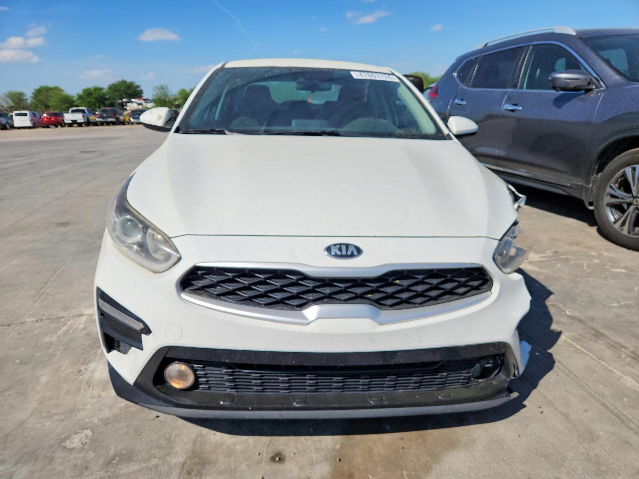 2021 Kia Forte Lxs - Image 5