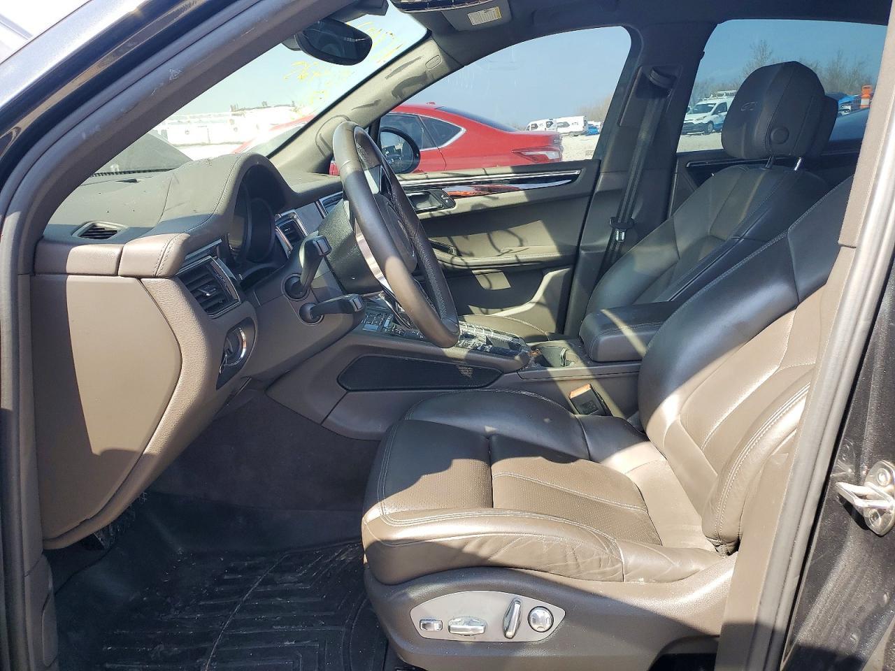 2018 Porsche Macan Gts - Image 7