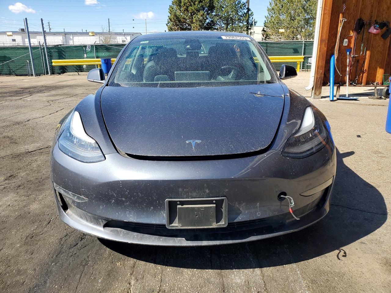 2019 Tesla Model 3 - Image 5