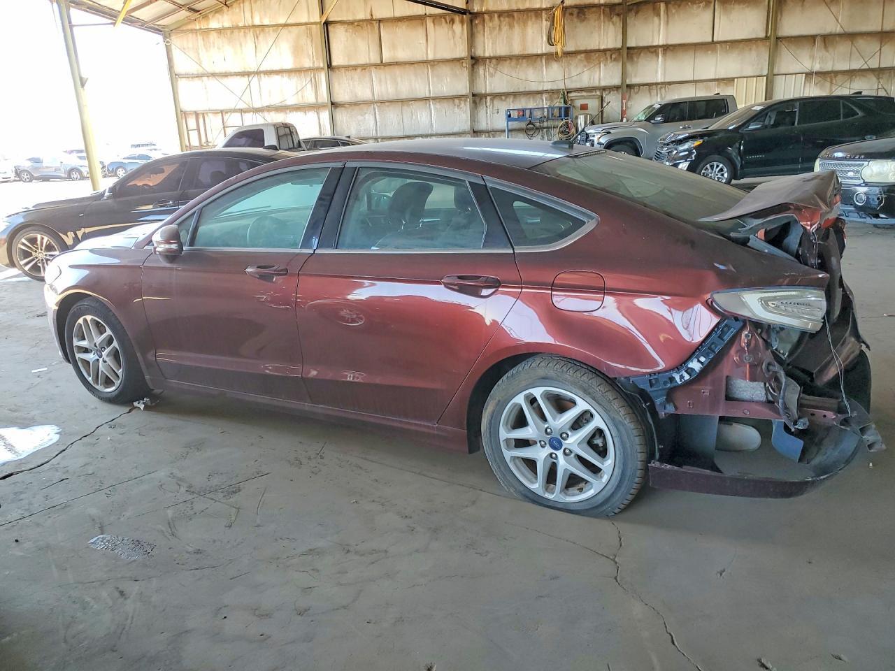 2015 Ford Fusion Se - Image 2