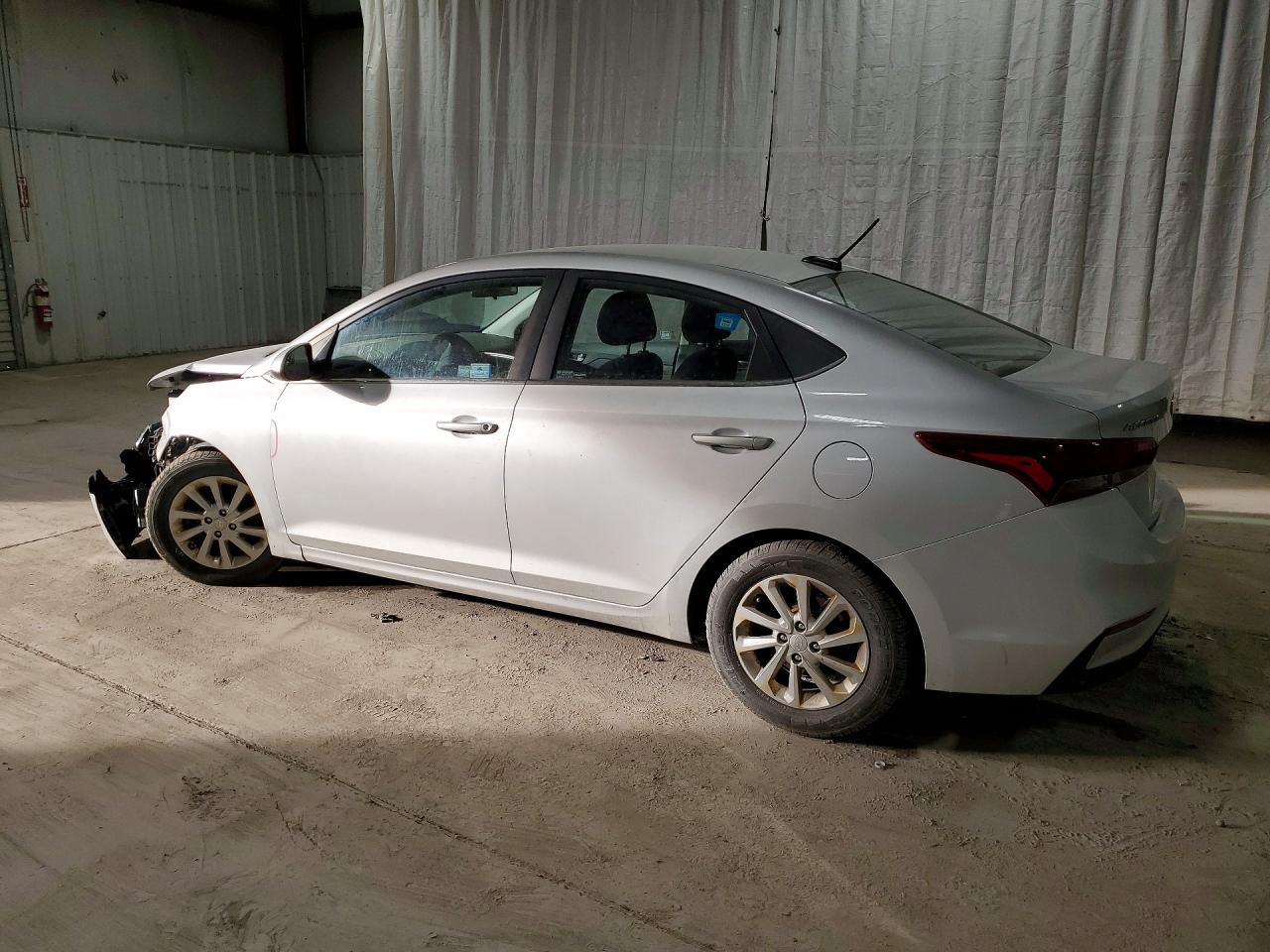 2020 Hyundai Accent Sel - Фото 2