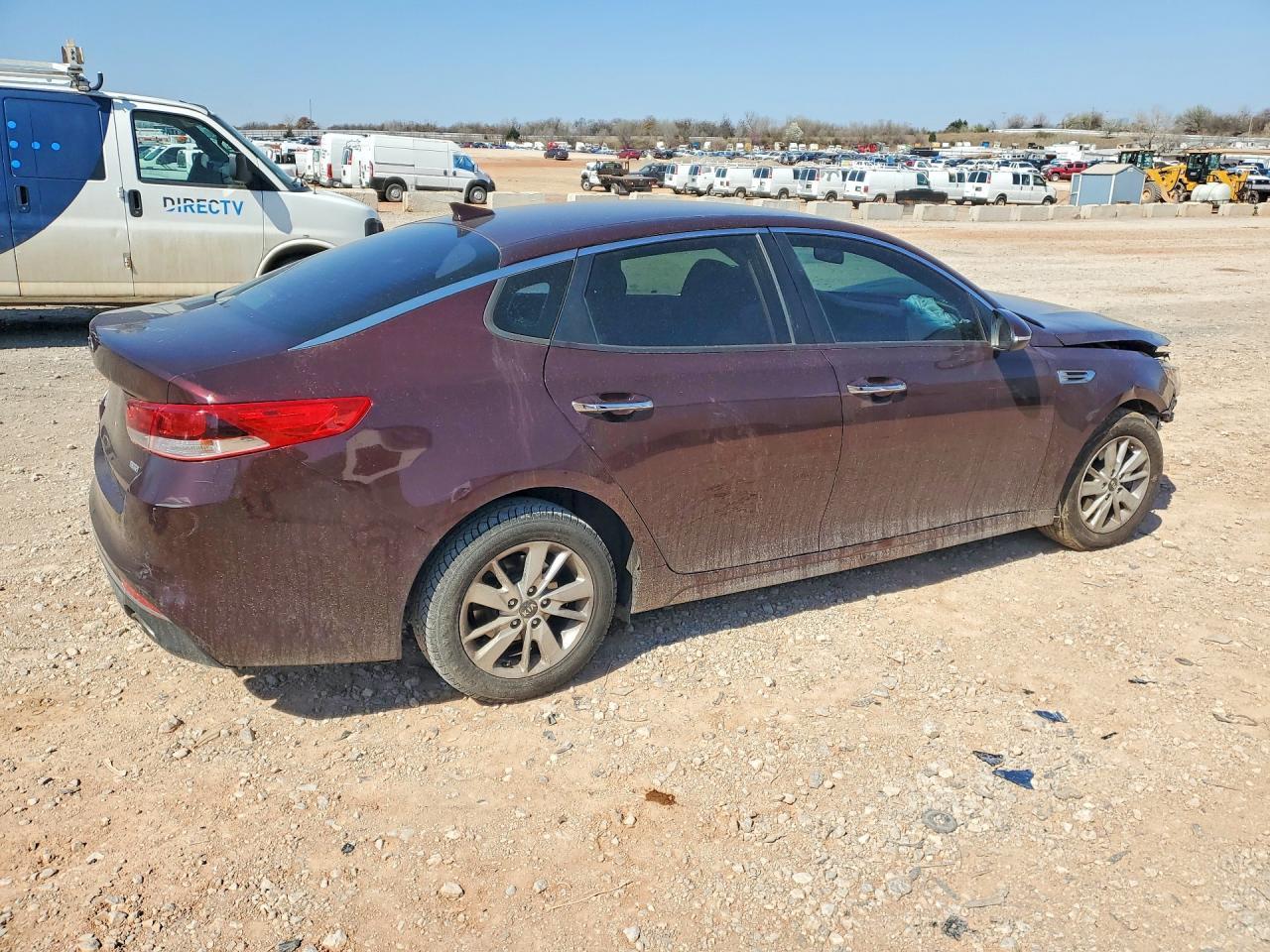 2018 Kia Optima Lx - Фото 3