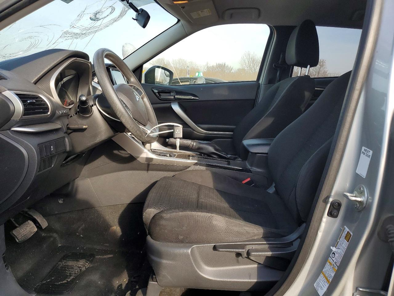 2020 Mitsubishi Eclipse Cross Es - Фото 7