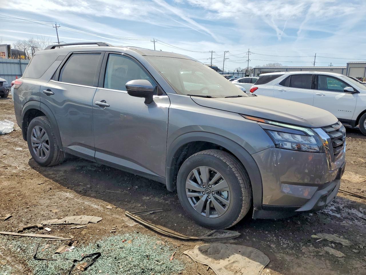 2025 Nissan Pathfinder Sv - Image 4
