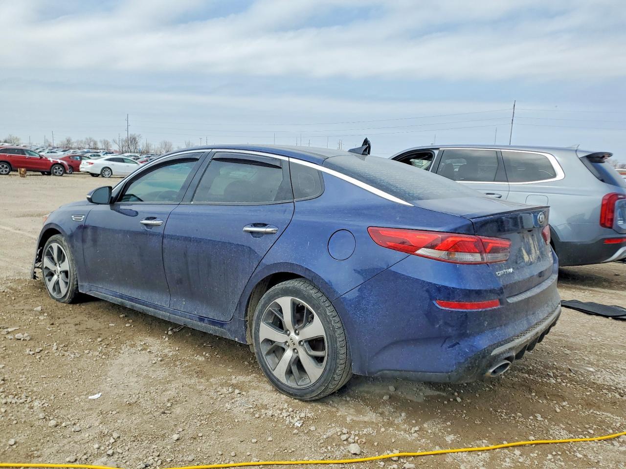 2019 Kia Optima S - Фото 2