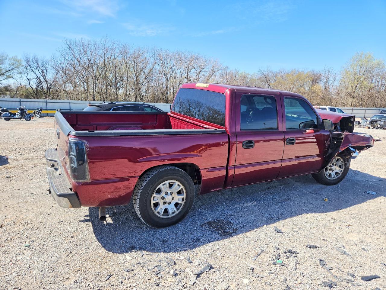 2006 GMC New Sierra C1500 - Фото 3
