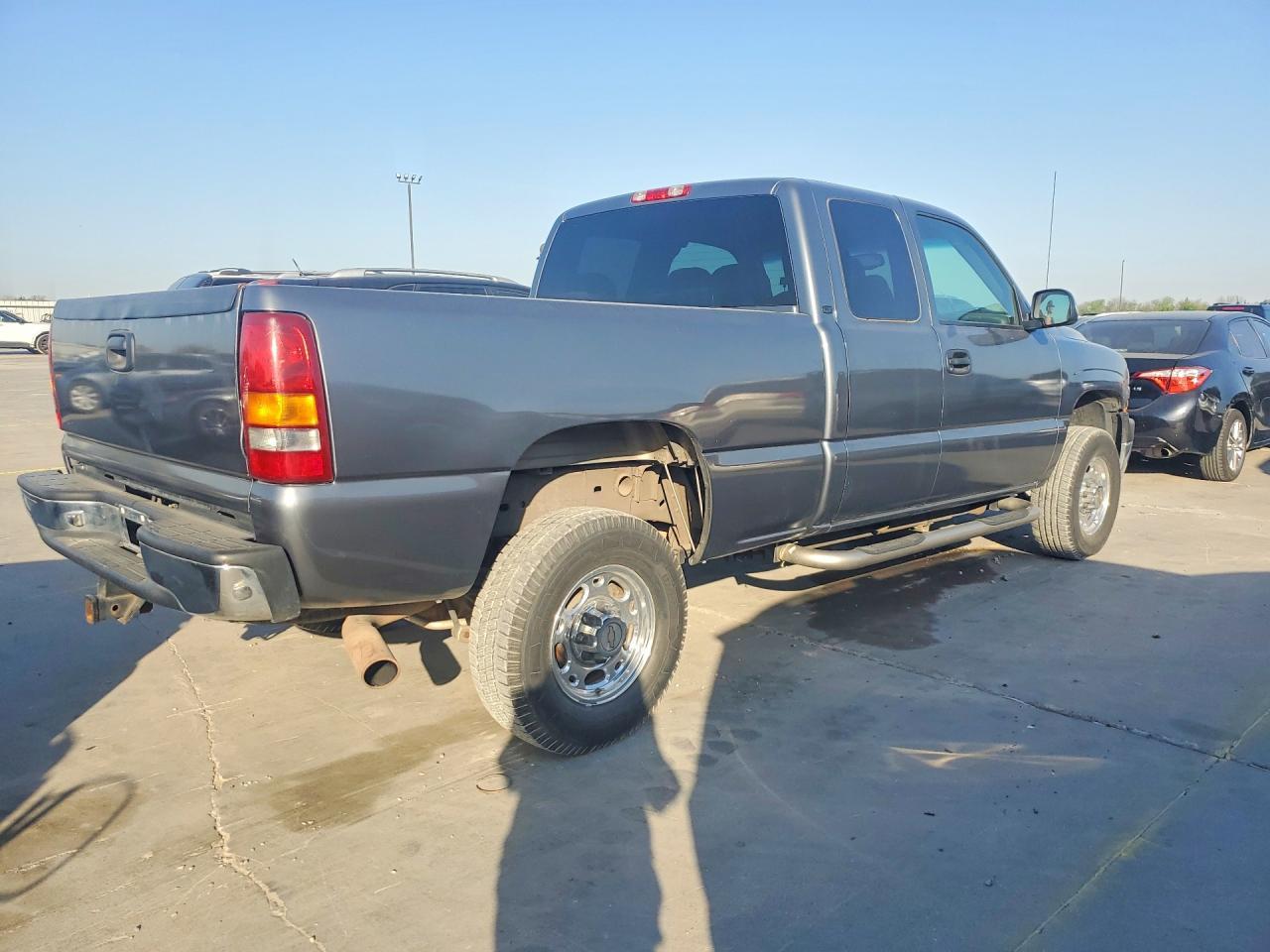 2002 Chevrolet Silverado K2500 Heavy Duty - Фото 3