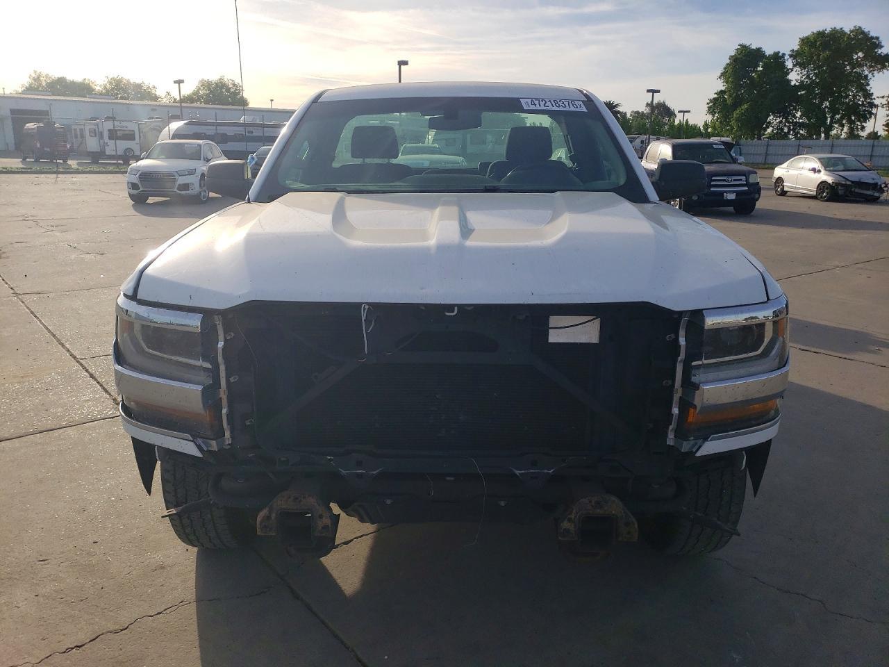 2018 Chevrolet Silverado C1500 - Image 5