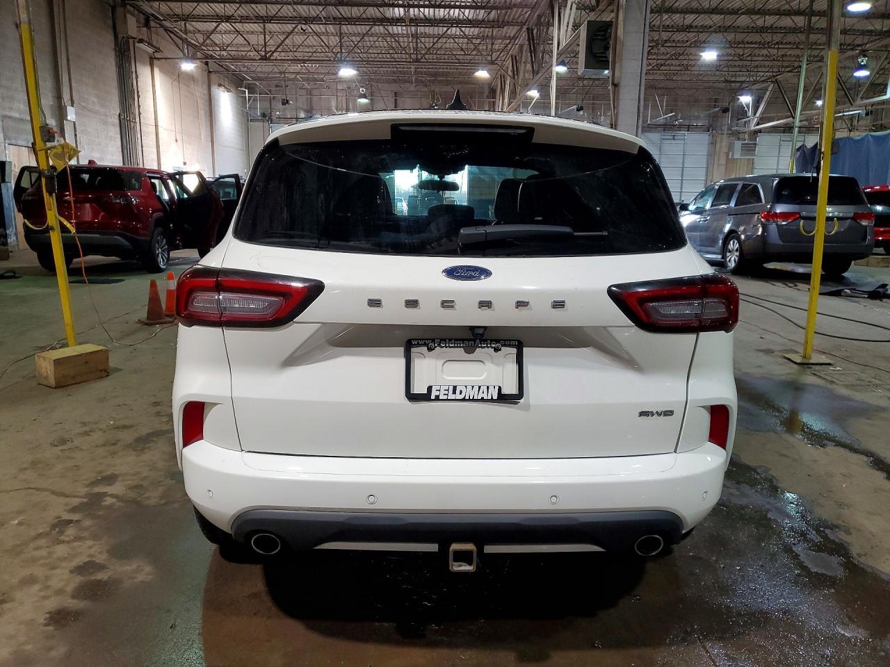 2023 Ford Escape St Line Select - Фото 6