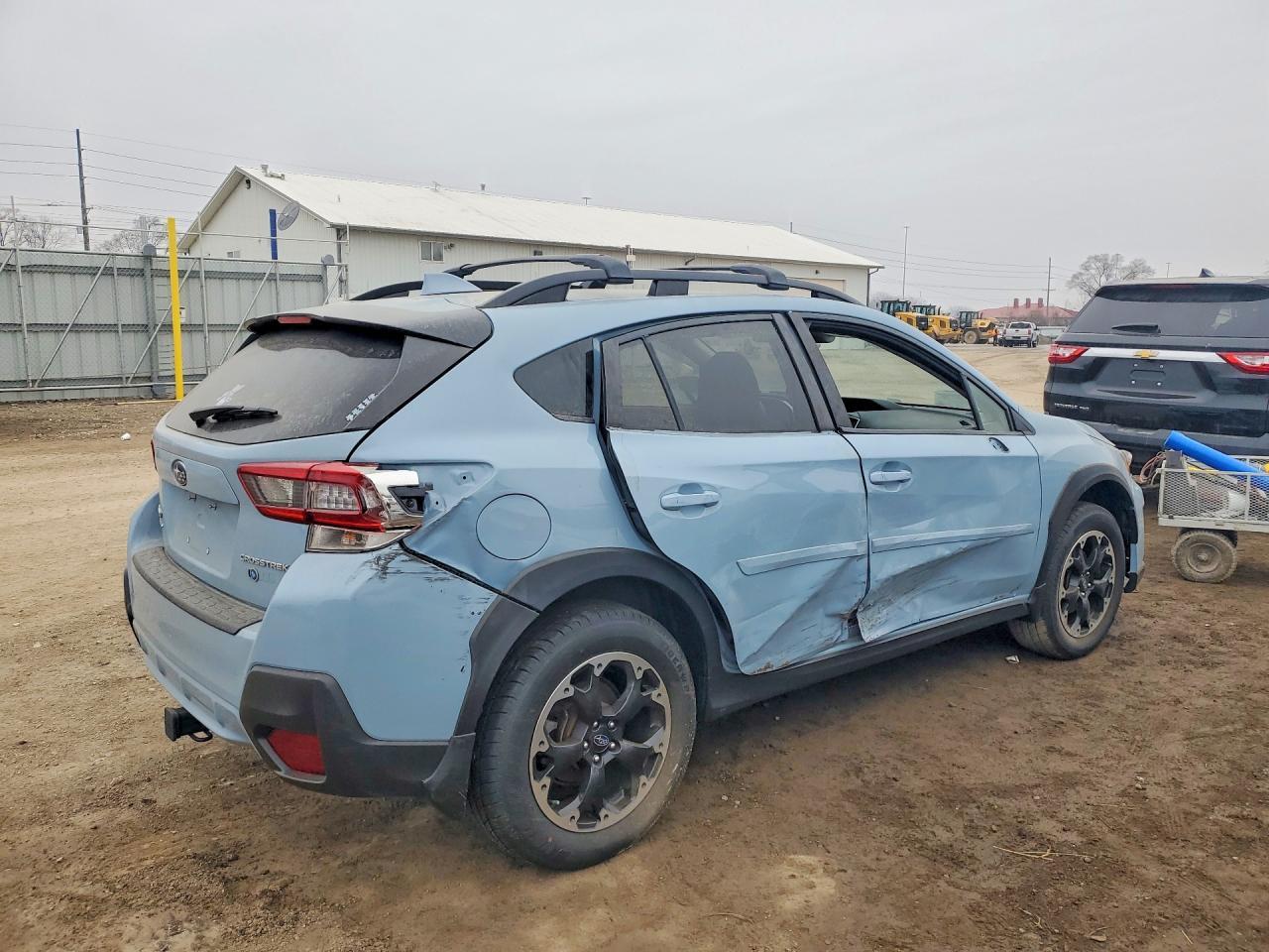2023 Subaru Crosstrek Premium - Image 3