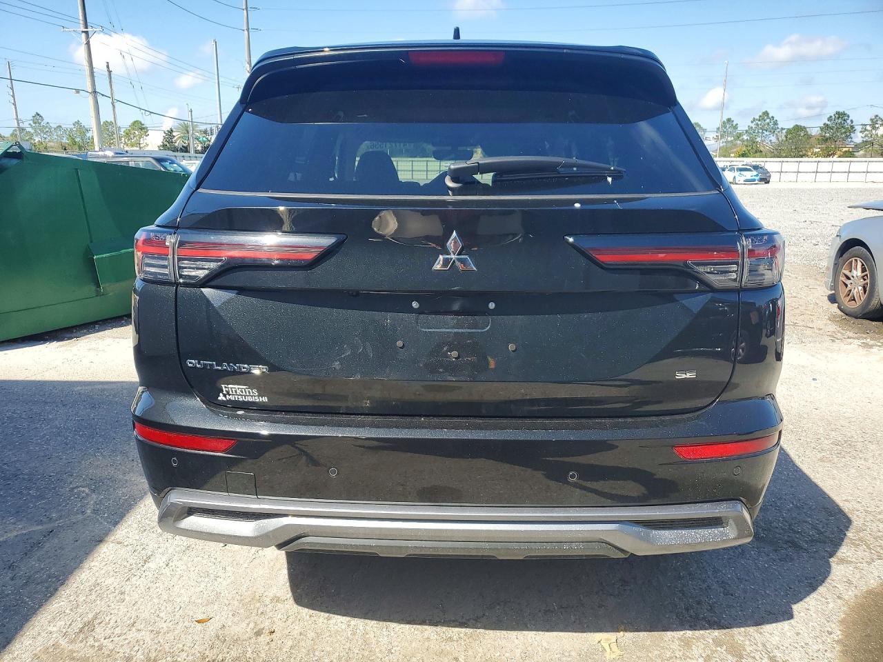 2025 Mitsubishi Outlander Se - Image 6