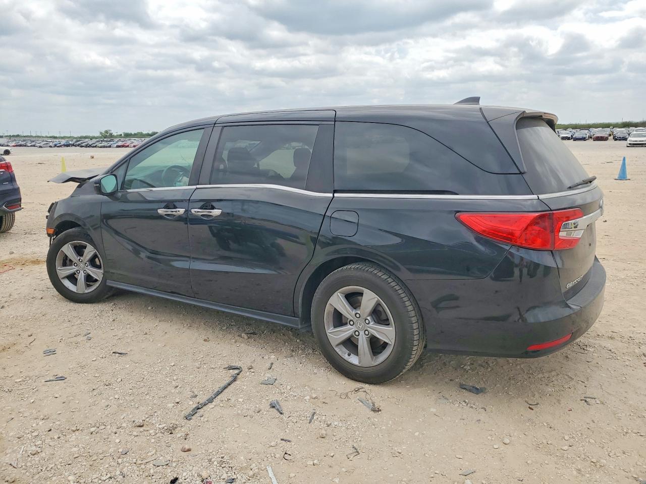 2019 Honda Odyssey Exl - Image 2