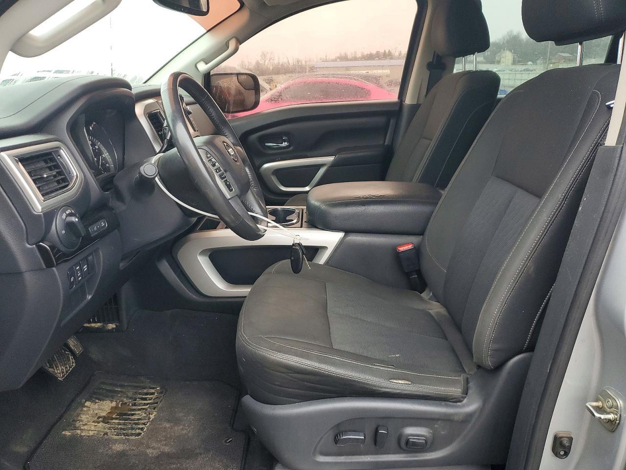 2017 Nissan Titan Sv - Фото 7