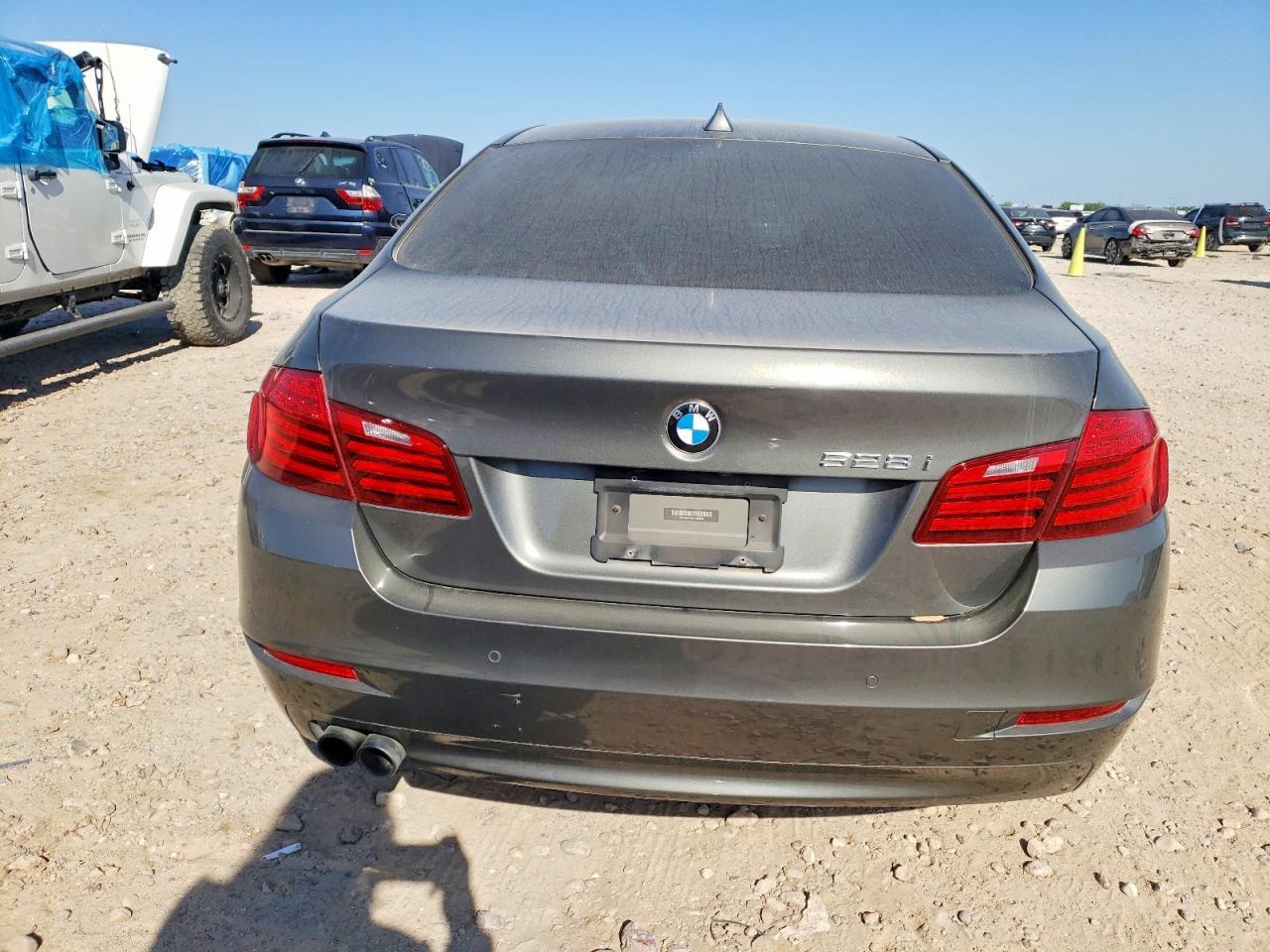 2014 BMW 528 I - Фото 6