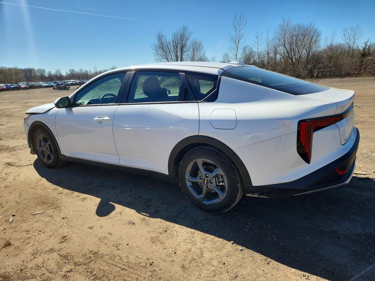 2025 Kia K4 Lxs - Image 2