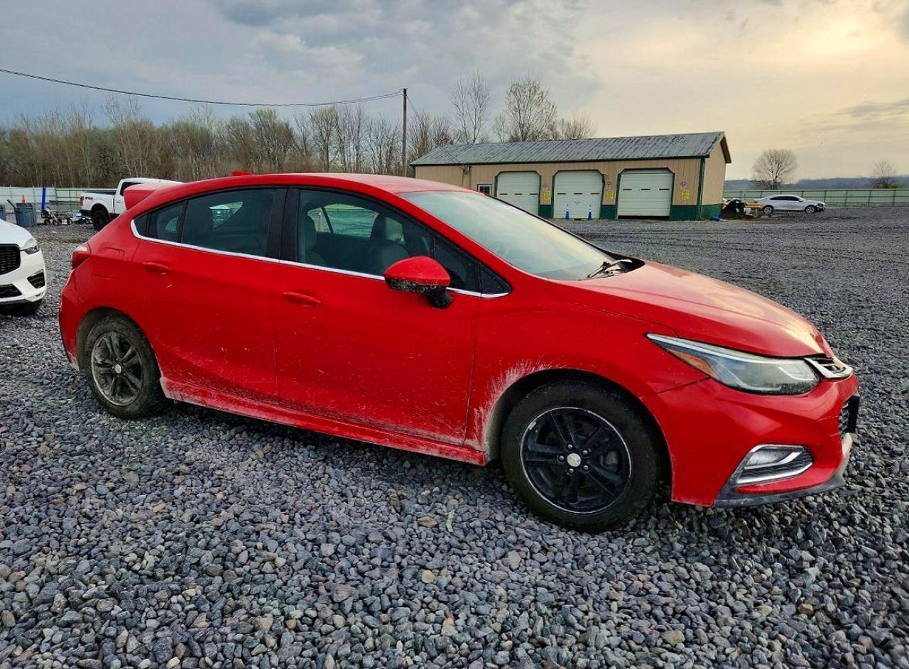 2017 Chevrolet Cruze Lt - Image 4