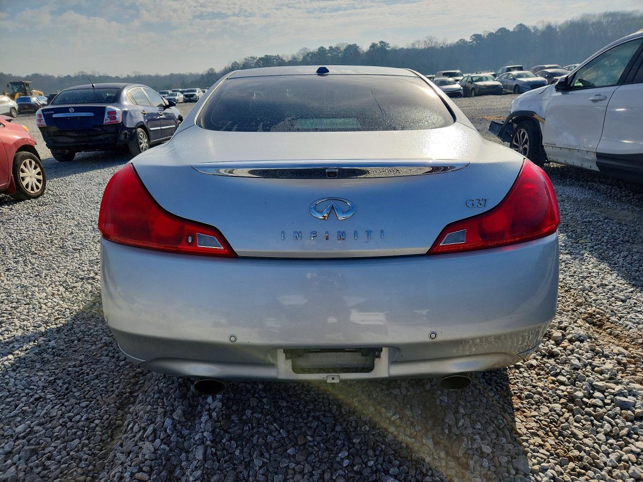 2011 Infiniti G37 Coupe Base - Image 6