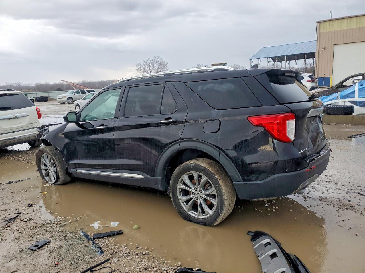2022 Ford Explorer Limited 4Wd - Image 2