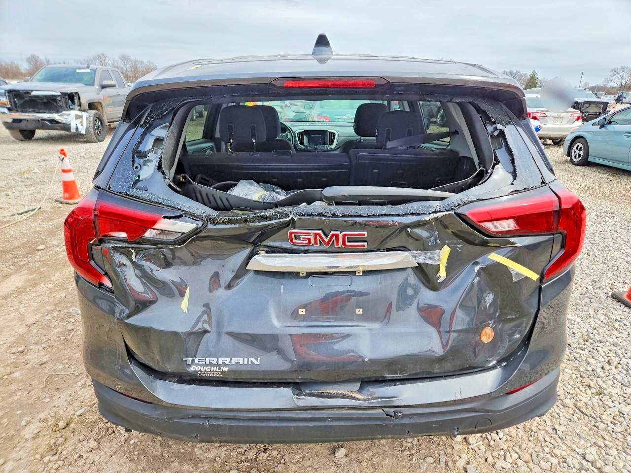 2018 GMC Terrian - Image 6